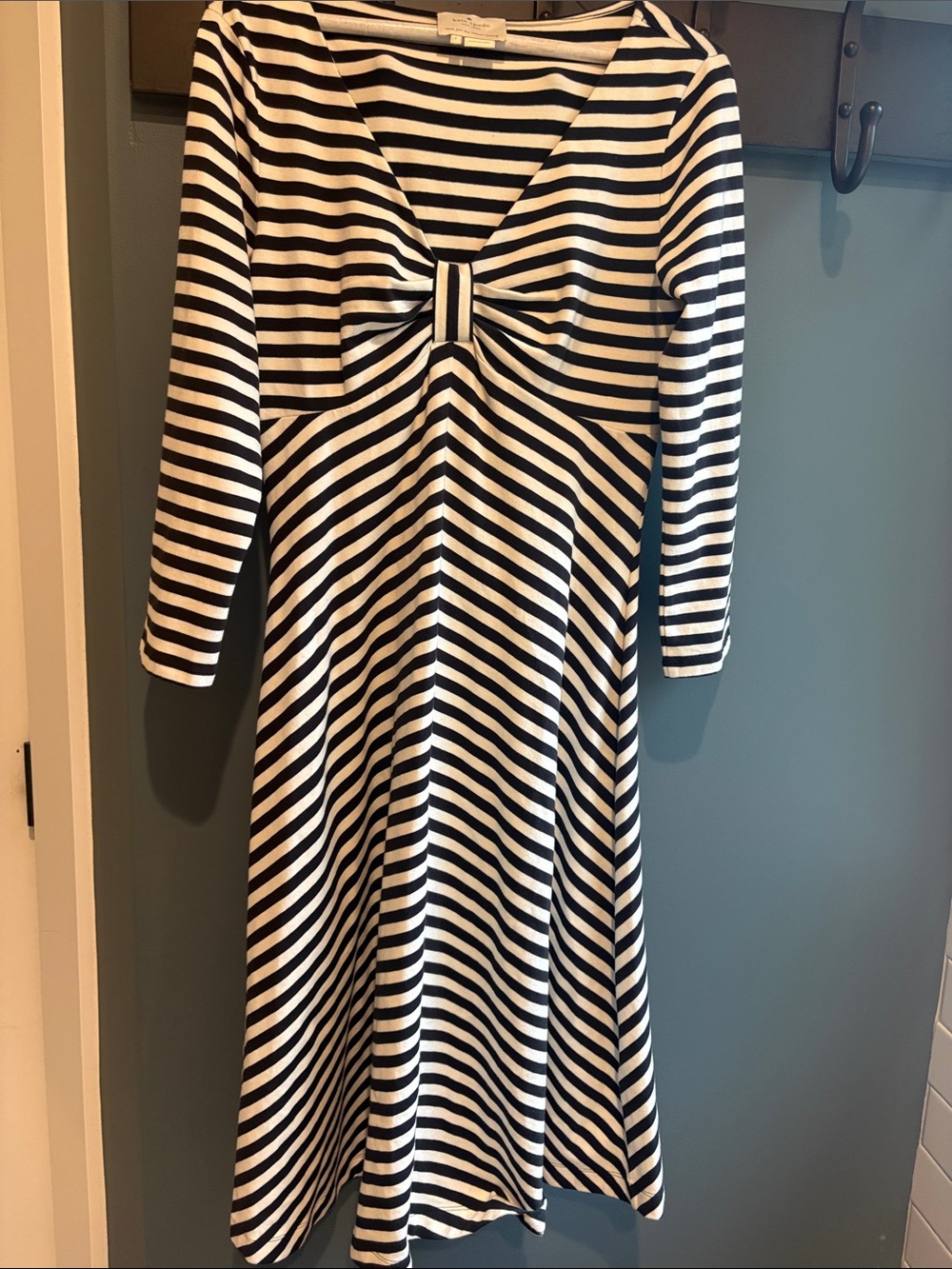 Kate Spade L Black & White Striped Knot-Front Midi Dress